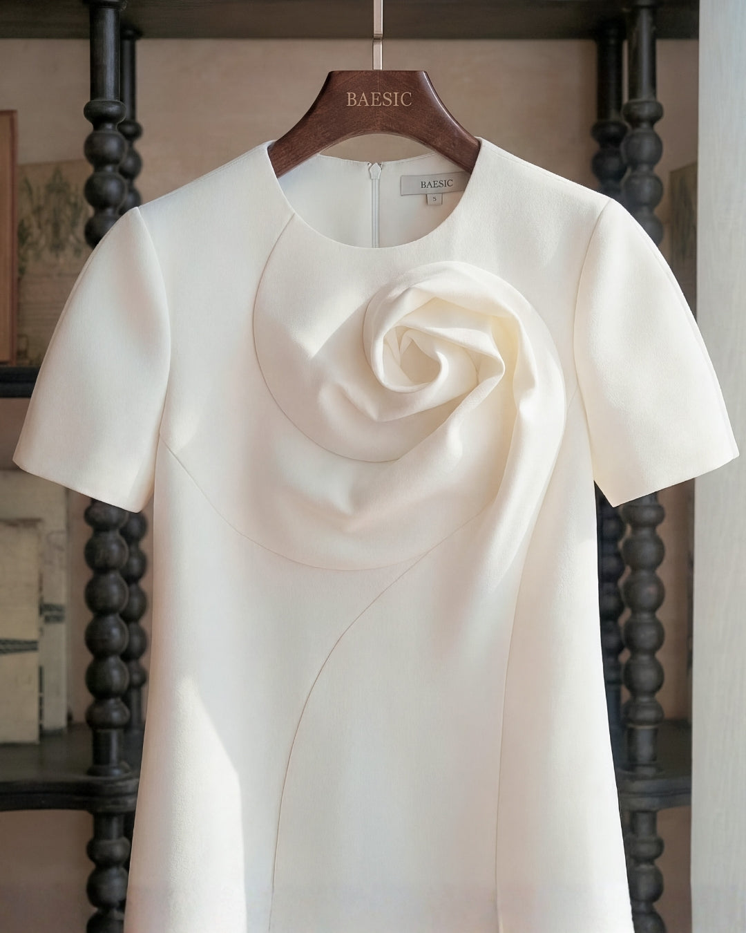 JESSICA SIGNATURE - WHITE